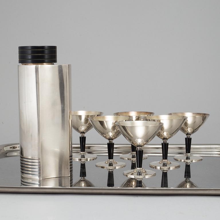 FOLKE ARSTRÖM, cocktailshaker samt 6 cocktailglas.