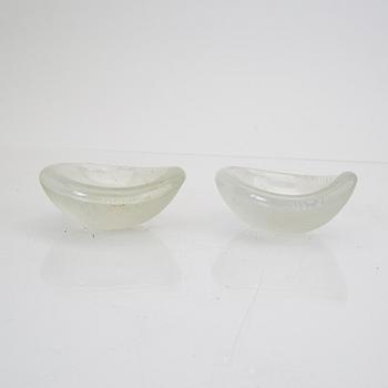 Tapio Wirkkala, a set of two signed "Lehti" glass bowls from iittala.