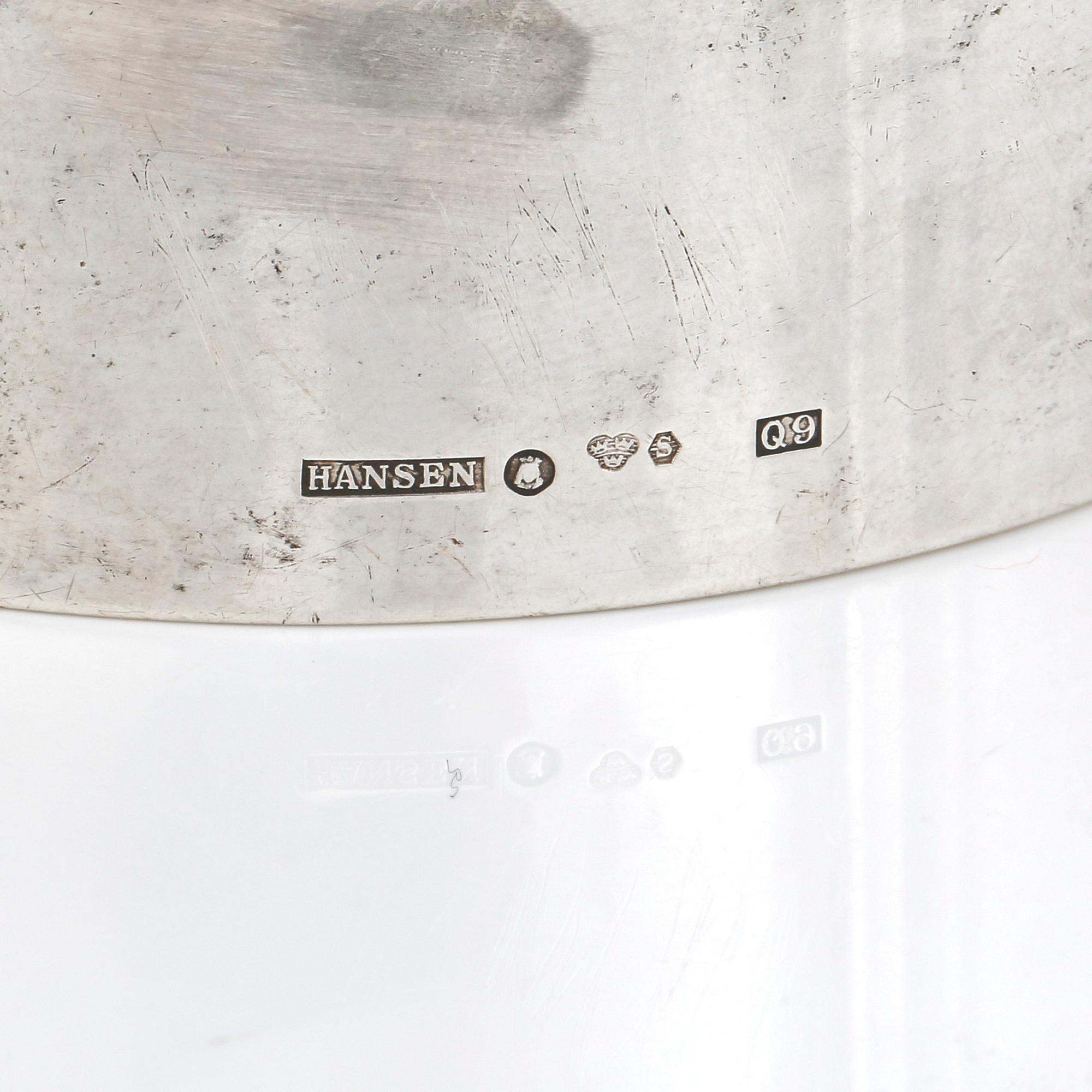 ARMBAND, silver med gröna stena, troligen kalcedon, Hans Hansen, Stockholm, 1966. Vikt 40, 93 g.