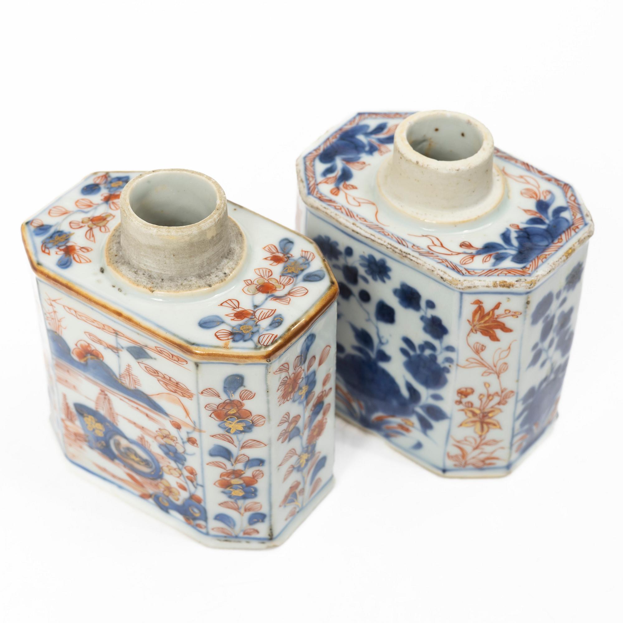 Two Imari porcelain tea caddies, China, Qing dynasty, 18th century.