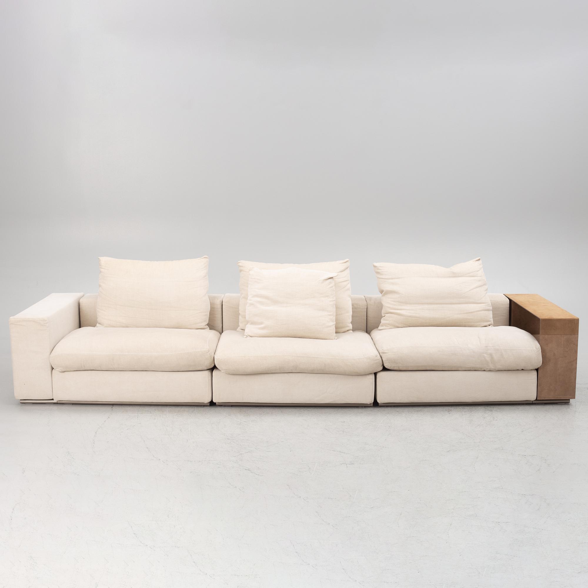 Antonio Citterio, a 'Groundpiece' sofa, Flexform, Italy.
