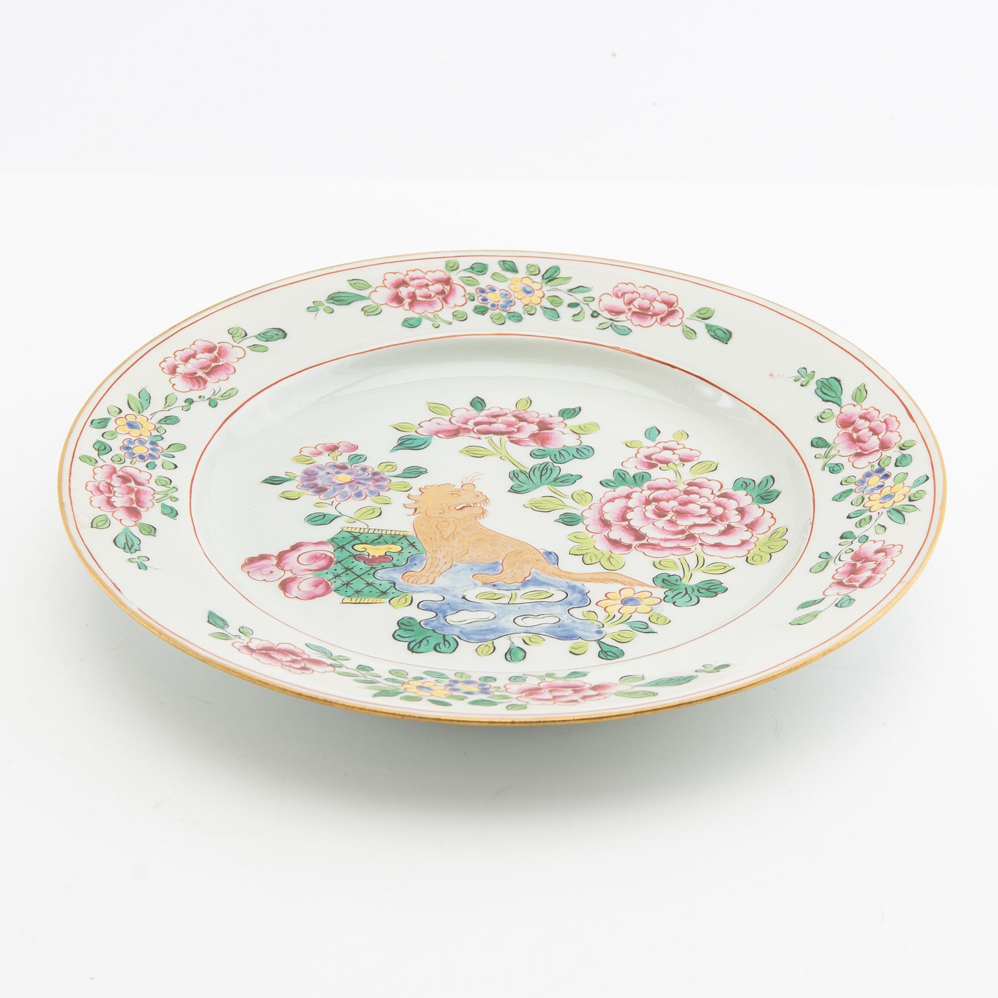A famille rose style dish, preusmably Samson, circa 1900.
