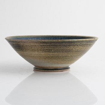 Francesca Mascitti-Lindh, a stoneware bowl, Arabia, Finland.
