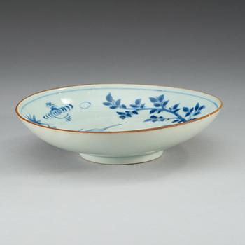 A Transitional blue and white dish, 17th Century, with hallmark.