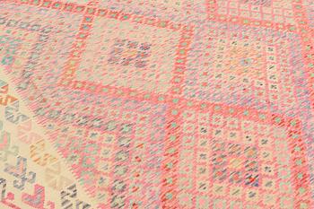 A CARPET, Kilim, ca 292 x 265 cm.