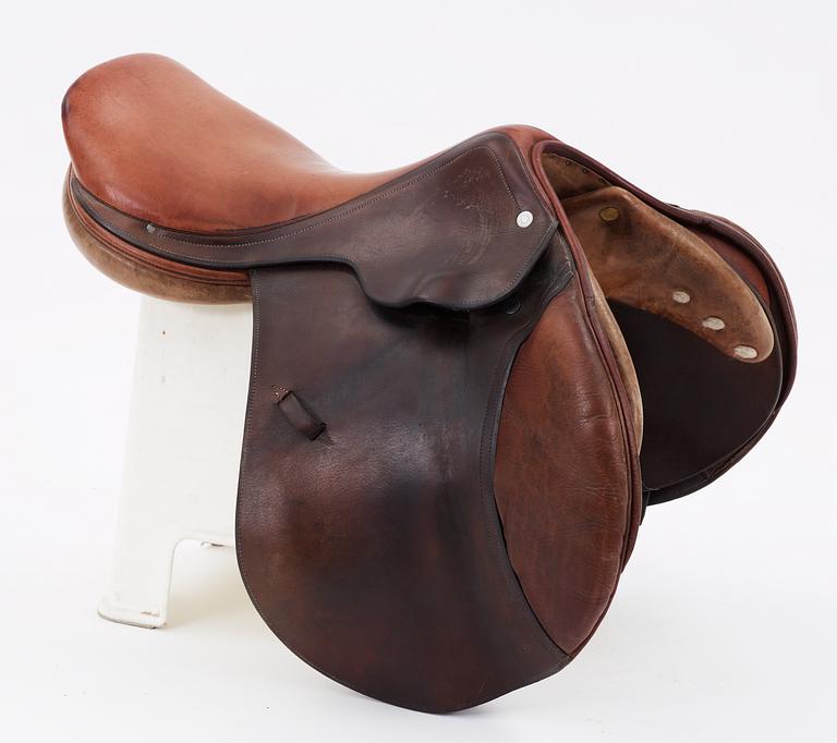 A 1980s saddle by Hermès.