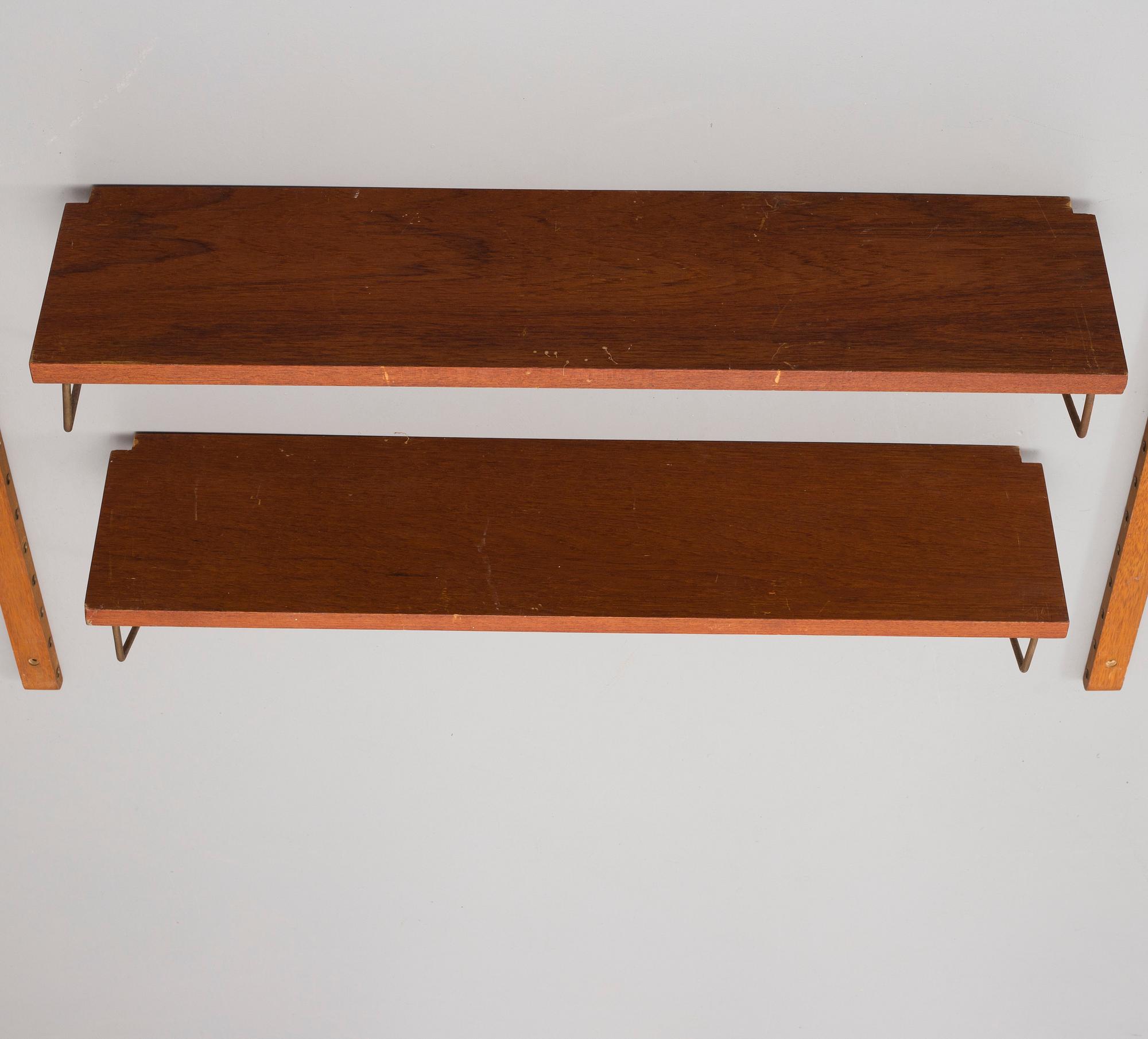 VÄGGHYLLA, teak, 1960-tal.