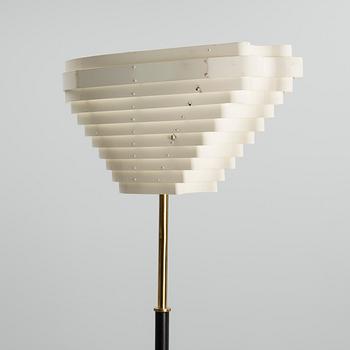 ALVAR AALTO, A FLOOR LAMP. Angel's Wing, model A 805. Stamped Valaistustyö. Early 1970s.