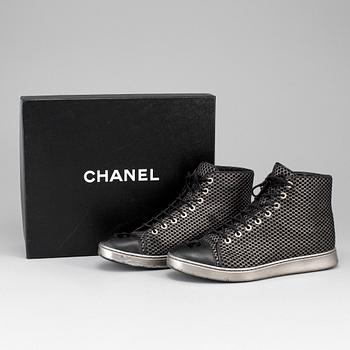 CHANEL, sneakers, storlek 38,5.