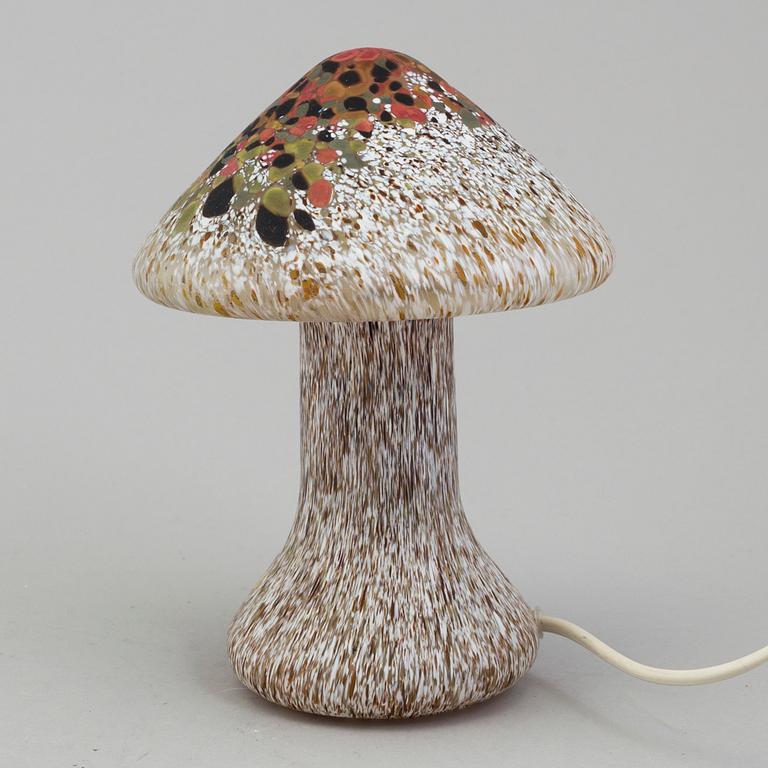 MONICA BACKSTRÖM, BORDSLAMPOR, 3 st, "Svamp", Glas, Kosta Boda, 1900-talets andra hälft.