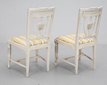 STOLAR, ett par, sengustavianska. 1700/1800-tal.