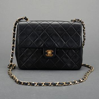 VÄSKA, Chanel.