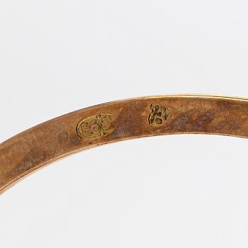 Armring, 14K (56) guld med cabochonslipad turkos och pärlor, Moskva, sent 1800-tal.