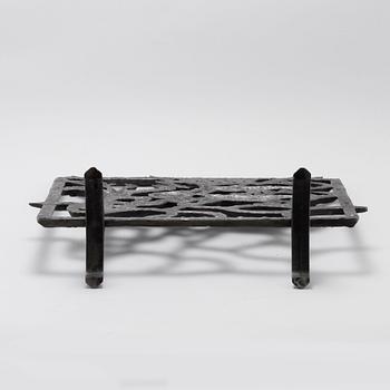A 21th century cast iron spark protection, Olle Hermansson.
