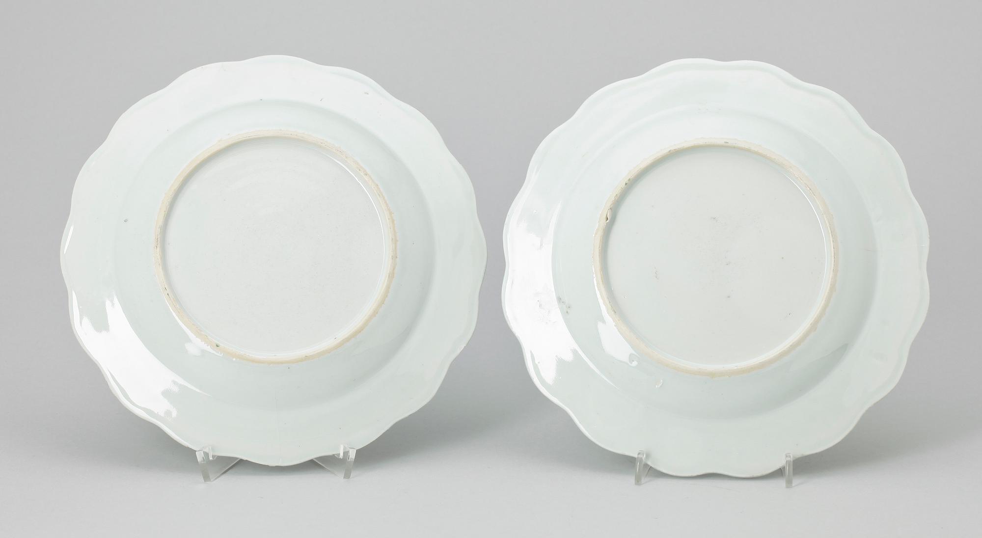 TALLRIKAR, ett par, porslin, Kina, Qianlong (1736-95).