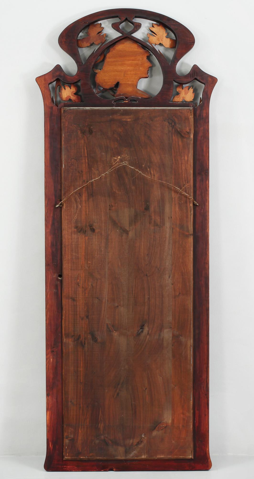 SPEGEL MED KONSOLBORD, jugend, 1900-talets första hälft.