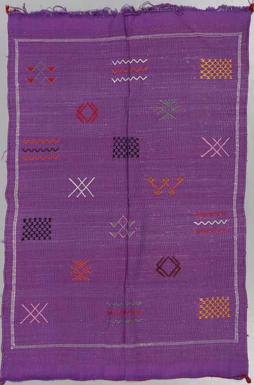 MATTA, silke, Nordafrika, sent 1900-tal, 140x95 cm.