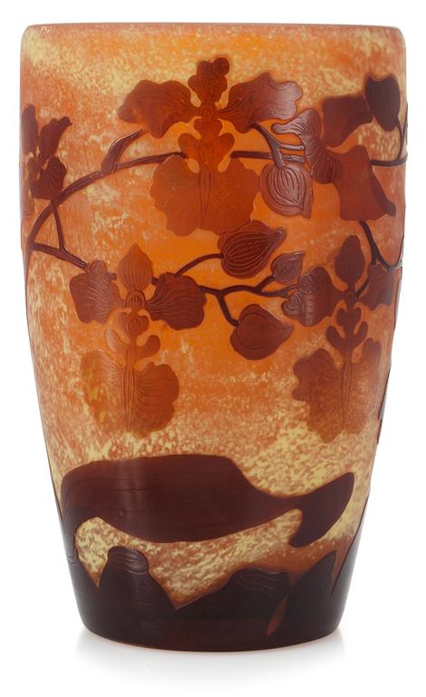 An Emile Gallé Art Nouveau cameo glass vase, Nancy, France.