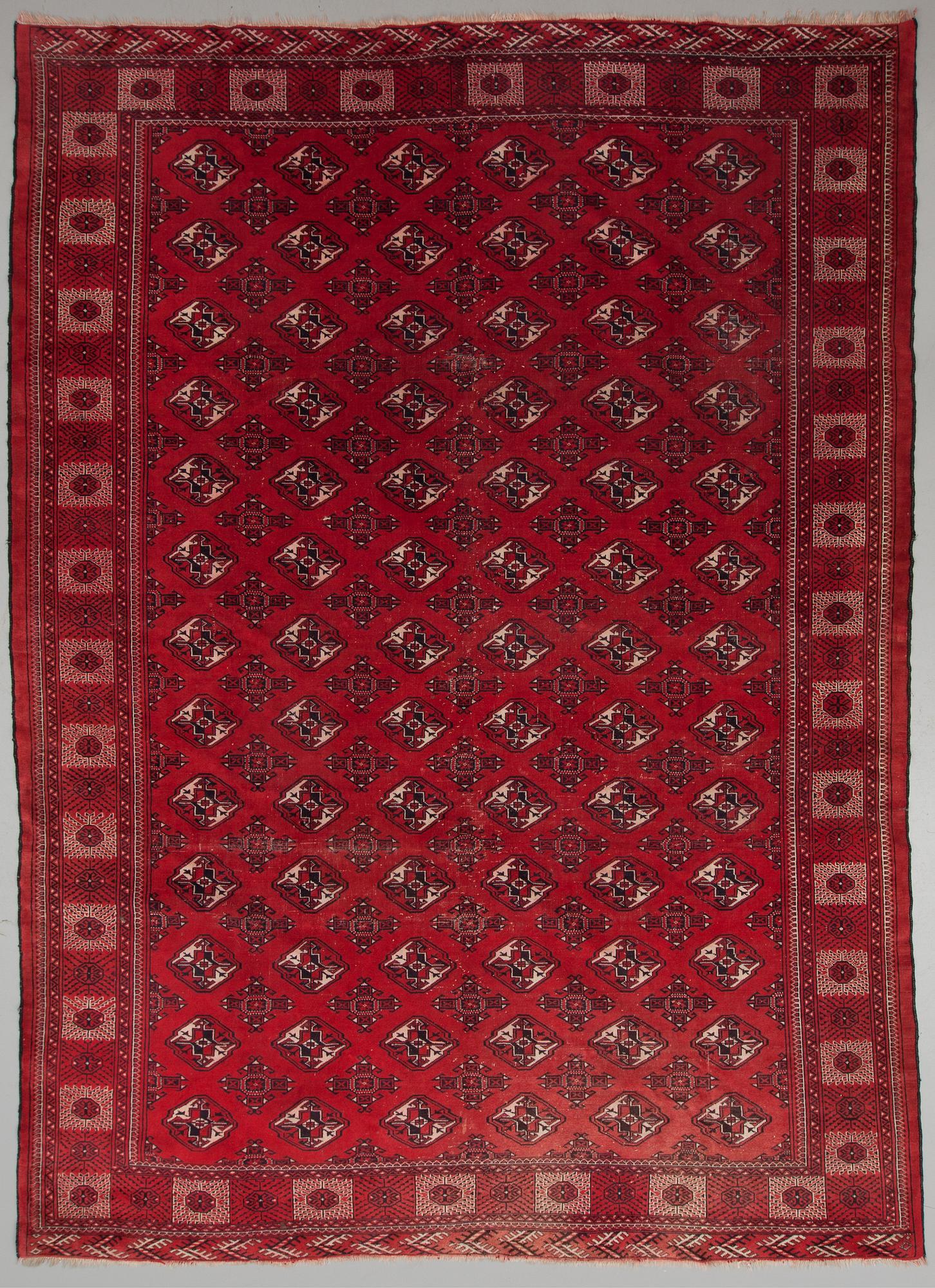 MATTA, old, Turkmensk bochara, ca 383 x 276 cm.