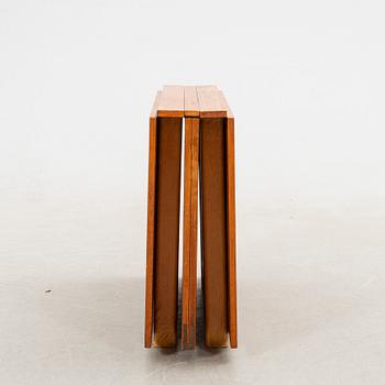 Bruno Mathsson, drop-leaf table, "Maria Flap", Karl Mathsson Company, Värnamo, second half of the 20th century.