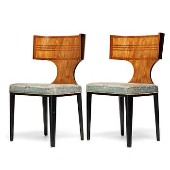 262. Swedish grace, a pair of klismos chairs for Carl Johansons Möbleringsaffär, 1930's.