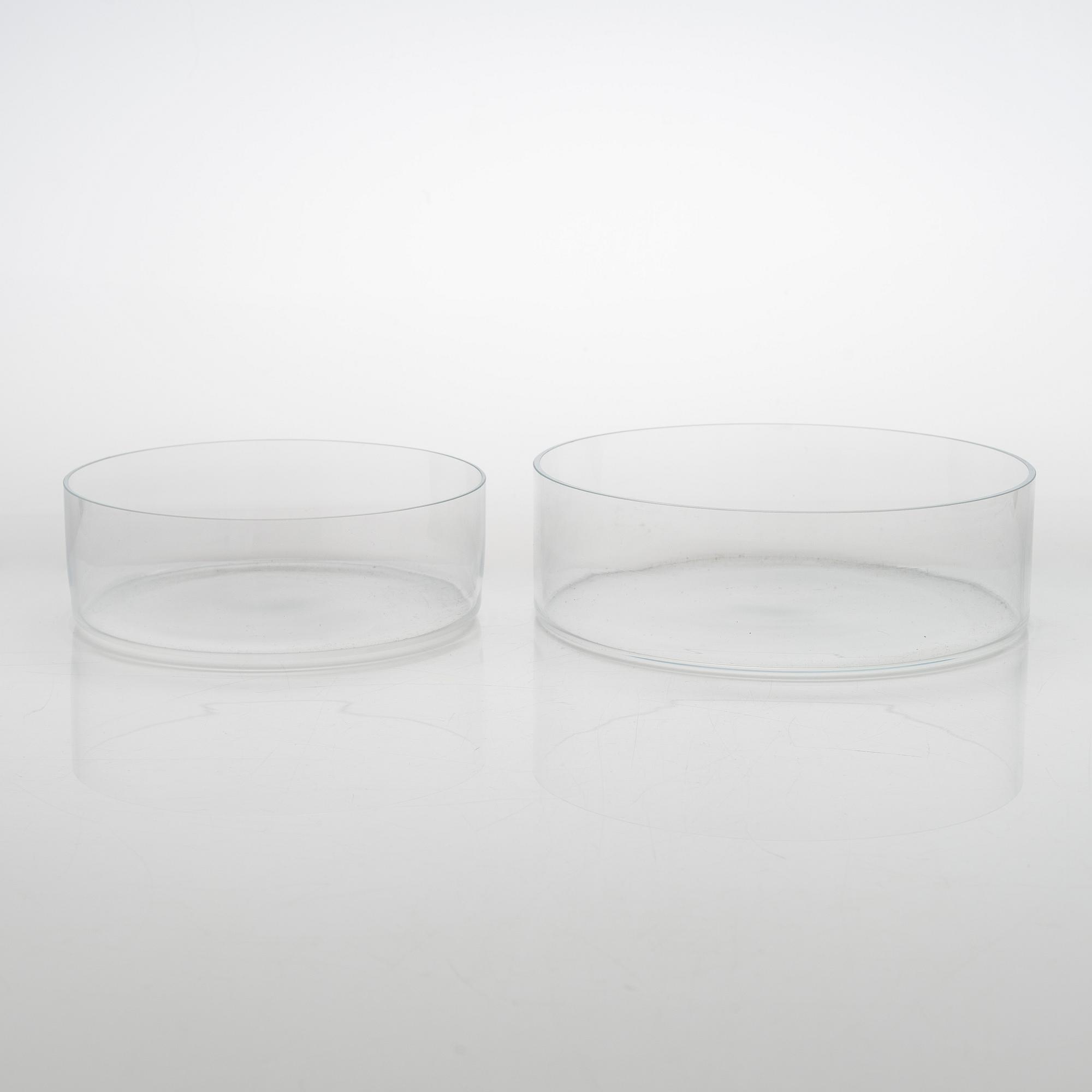Timo Sarpaneva, 'Marcel' bowl 2370 and plate 2270 for Iittala. In production 1993-1998.