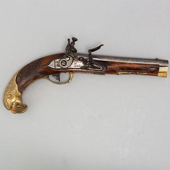 A Flintlock pistol circa 1800.