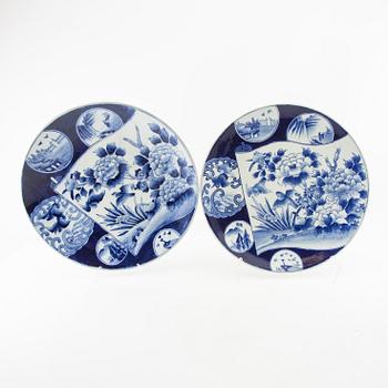 Fat 2 pcs Japan first half of the 20th century porcelain.