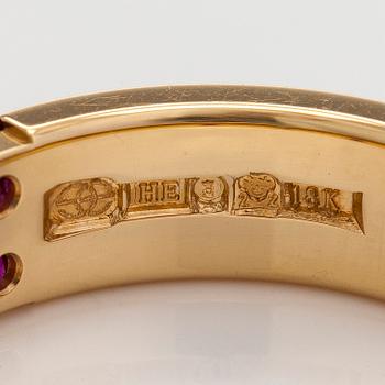Engelbert, ring, gold with rubies and princess-cut diamonds.