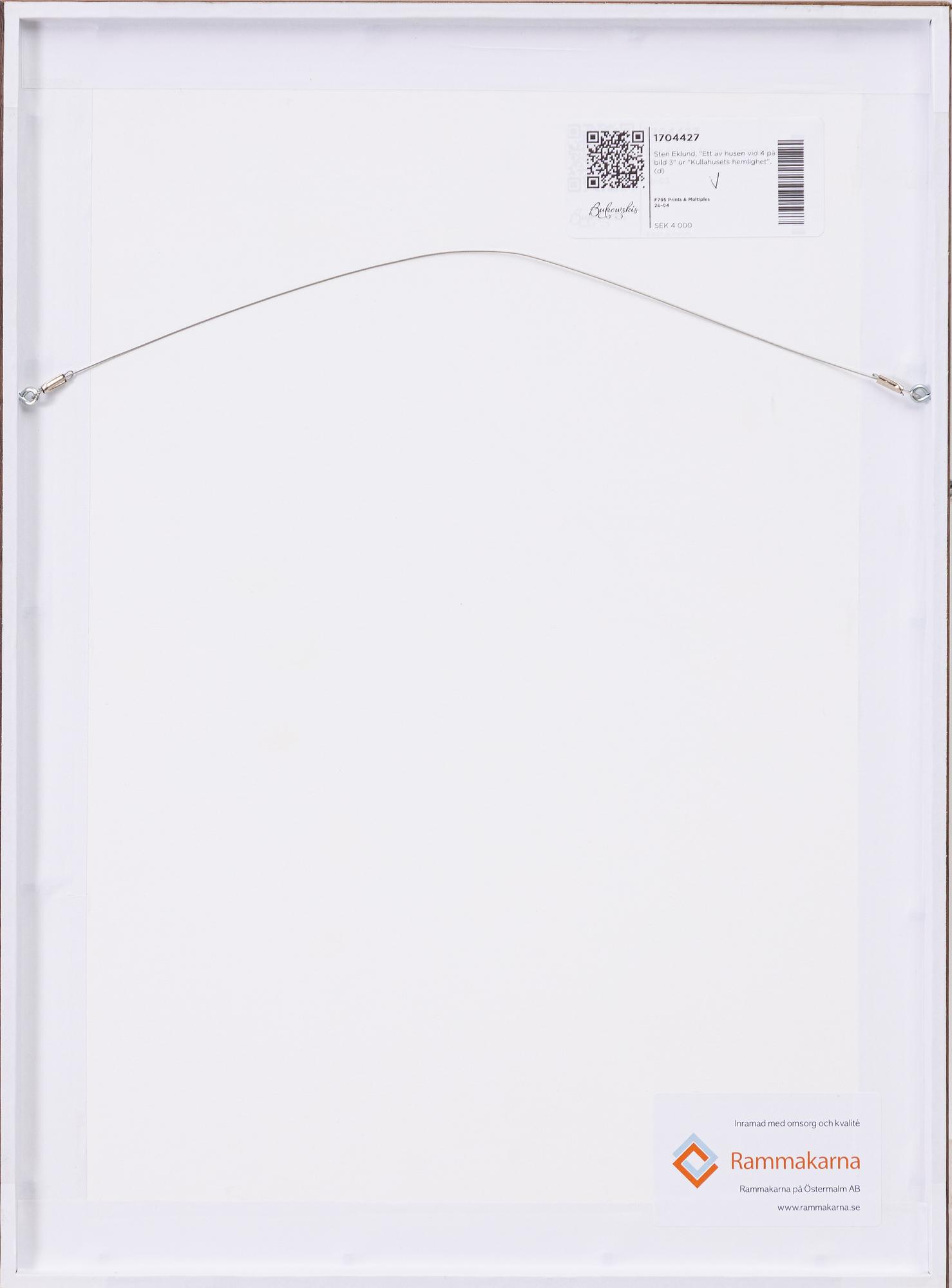 Sten Eklund, "Ett av husen vid 4 på bild 3" ur "Kullahusets hemlighet".