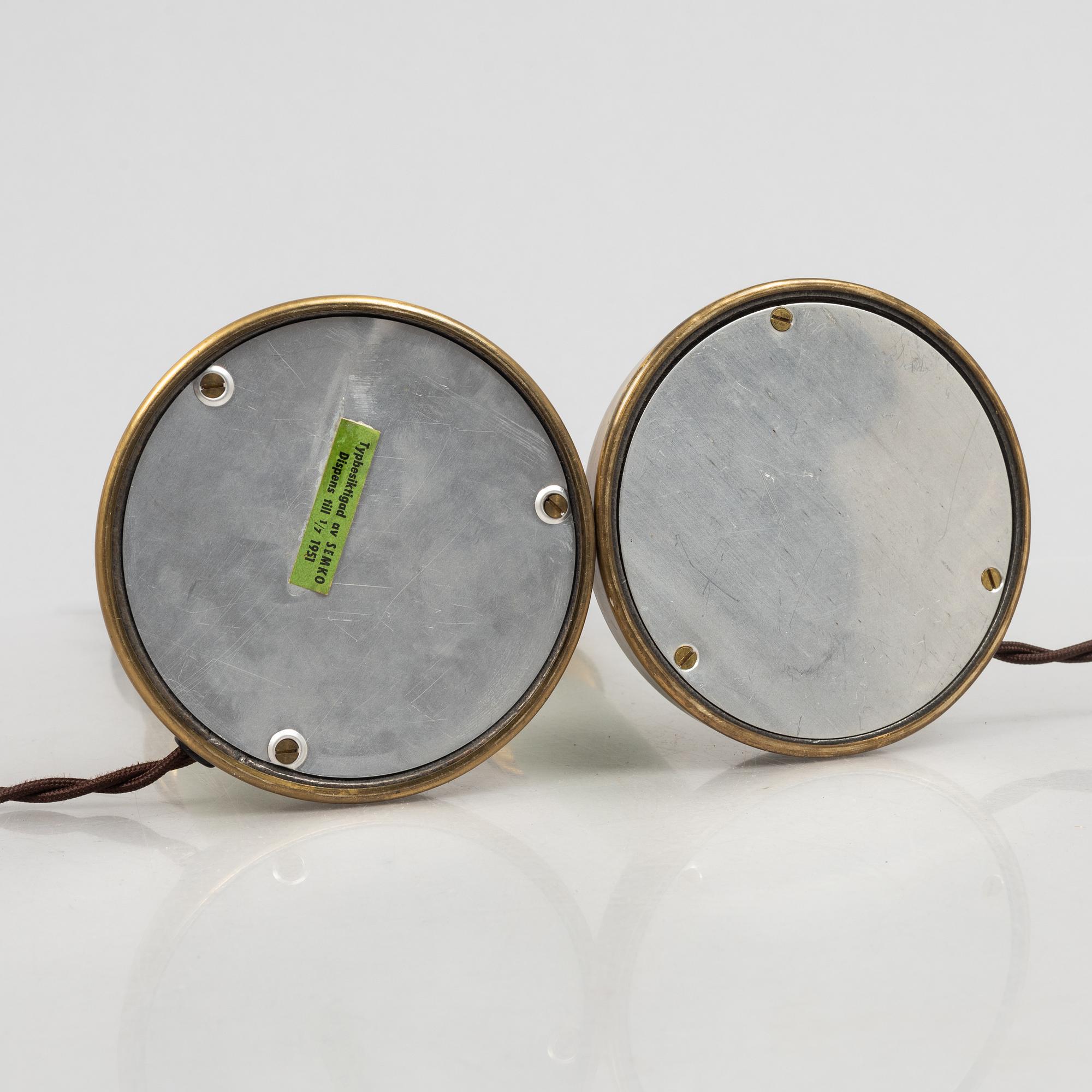 Bertil Brisborg, a pair of table lamps model "32028", Nordiska Kompaniet, 1940s-50s.
