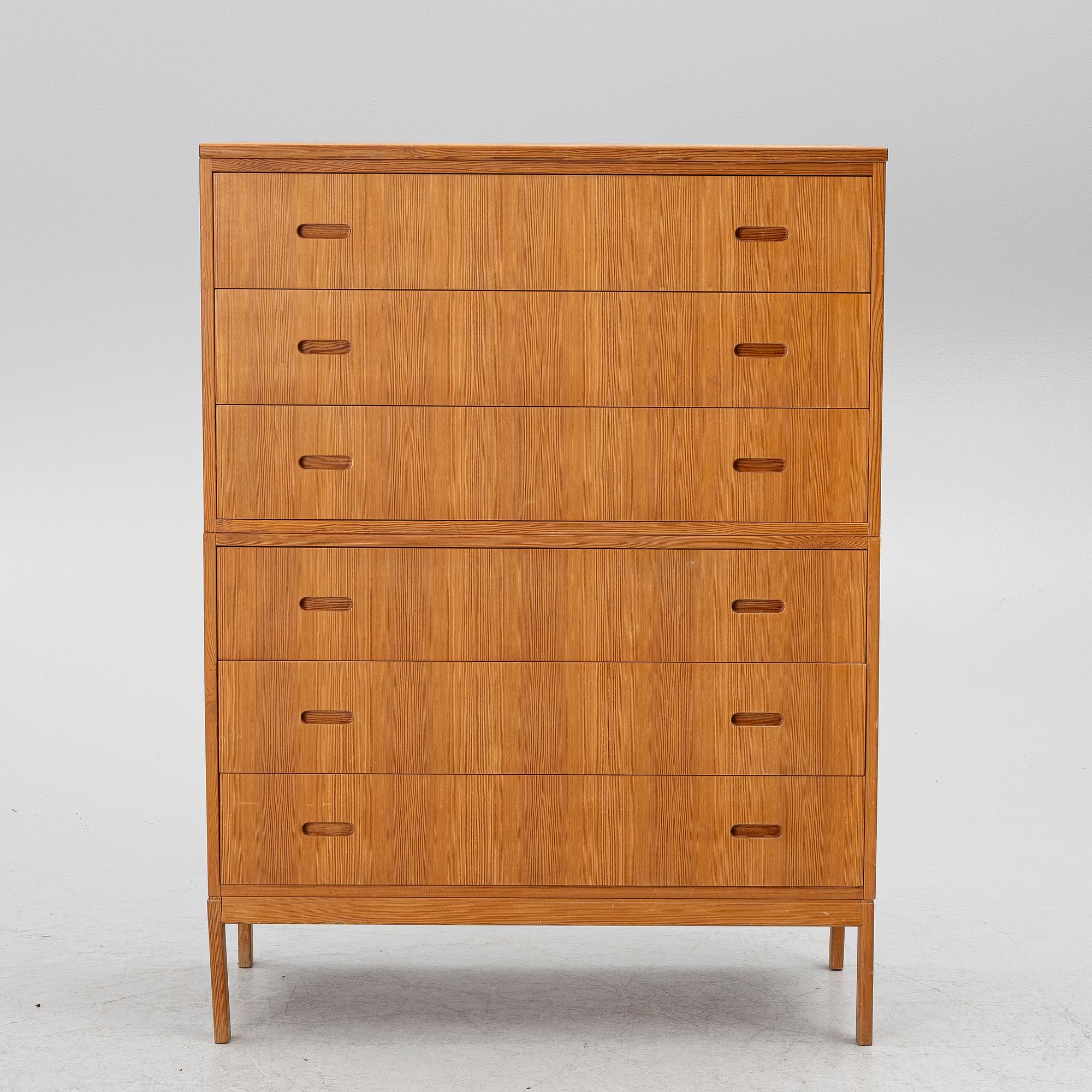 A chest of drawers, 1960s/70s.