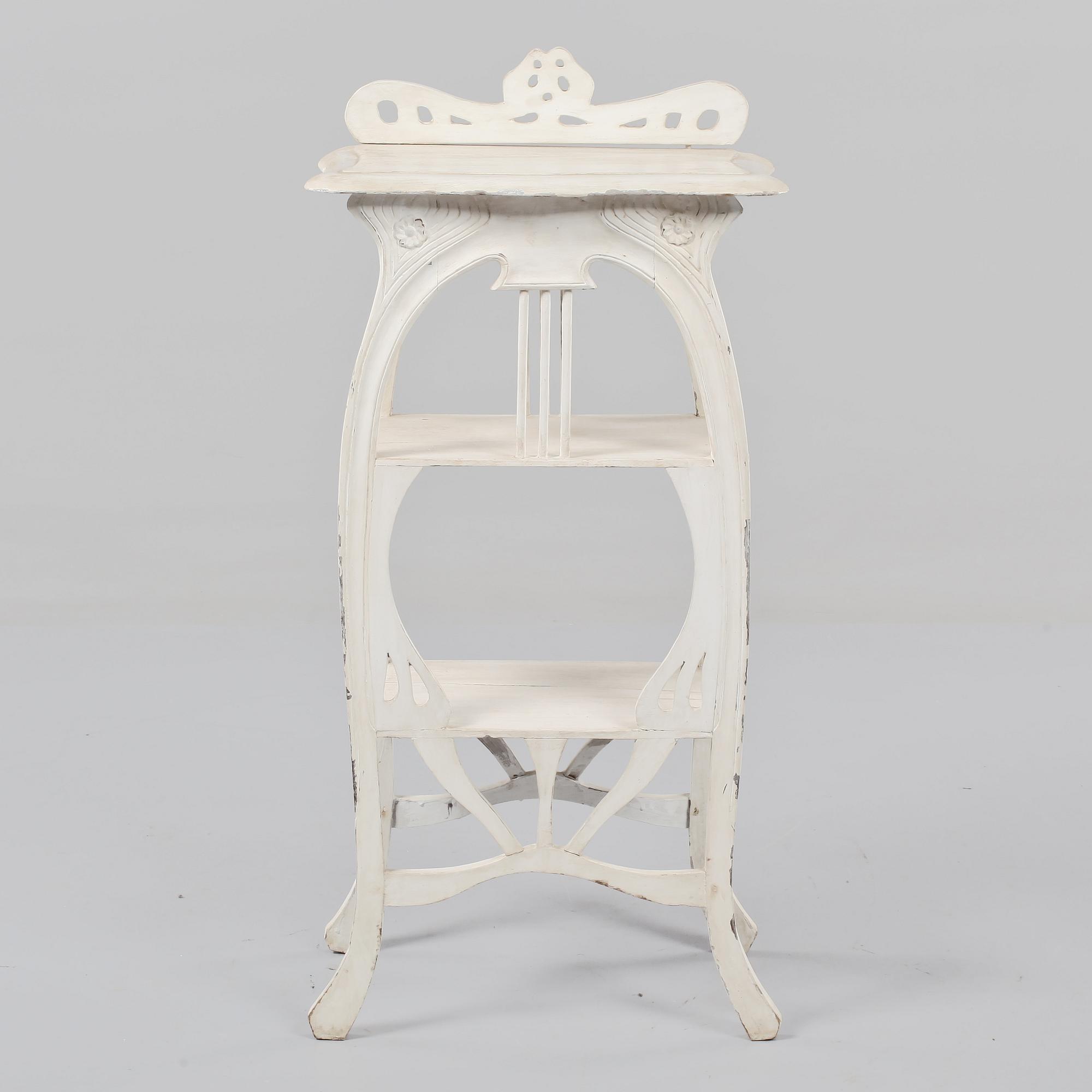 HYLLA, jugend, 1900-talets första del.