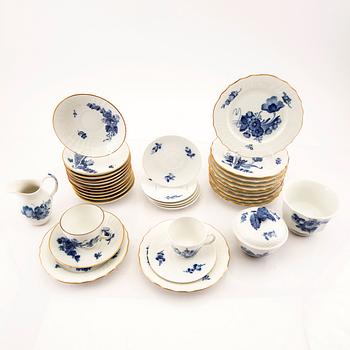 Kaffeservis 33 dlr "Blå Blomst" Royal Copenhagen Danmark porslin 1961-1983.
