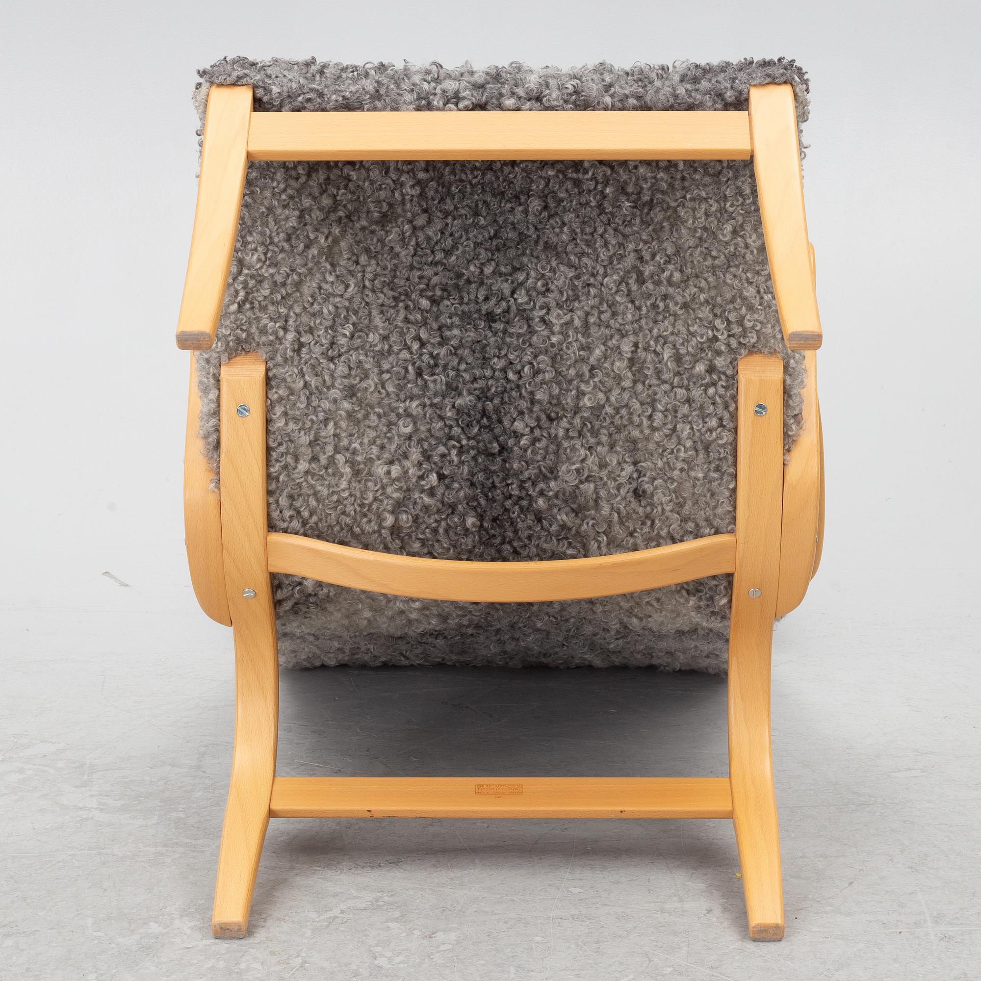 Bruno Mathsson, Armchair with footstool, "Miranda", Bruno Mathsson International, Värnamo, 2001.