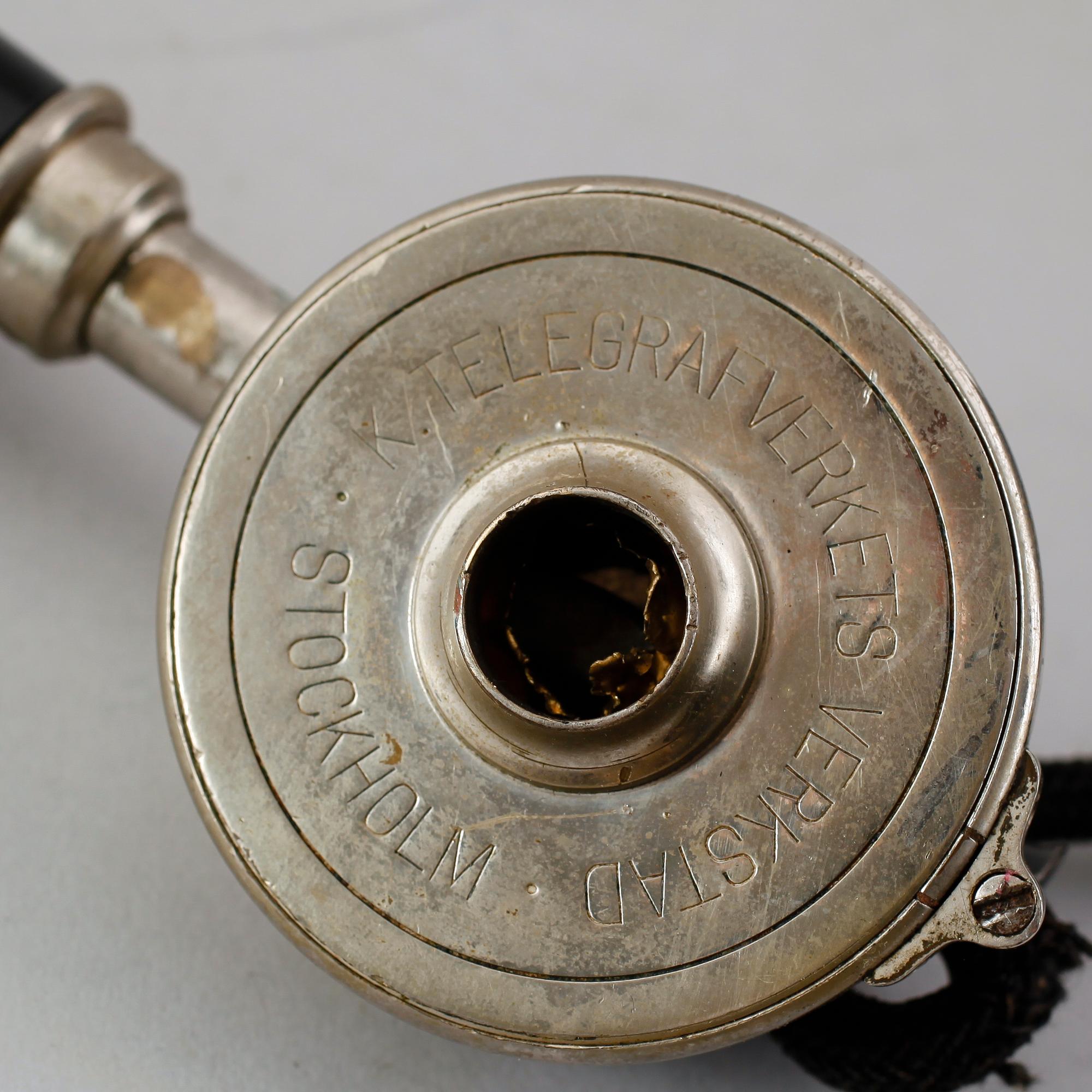 BORDSTELEFON, 1900-talets första hälft.