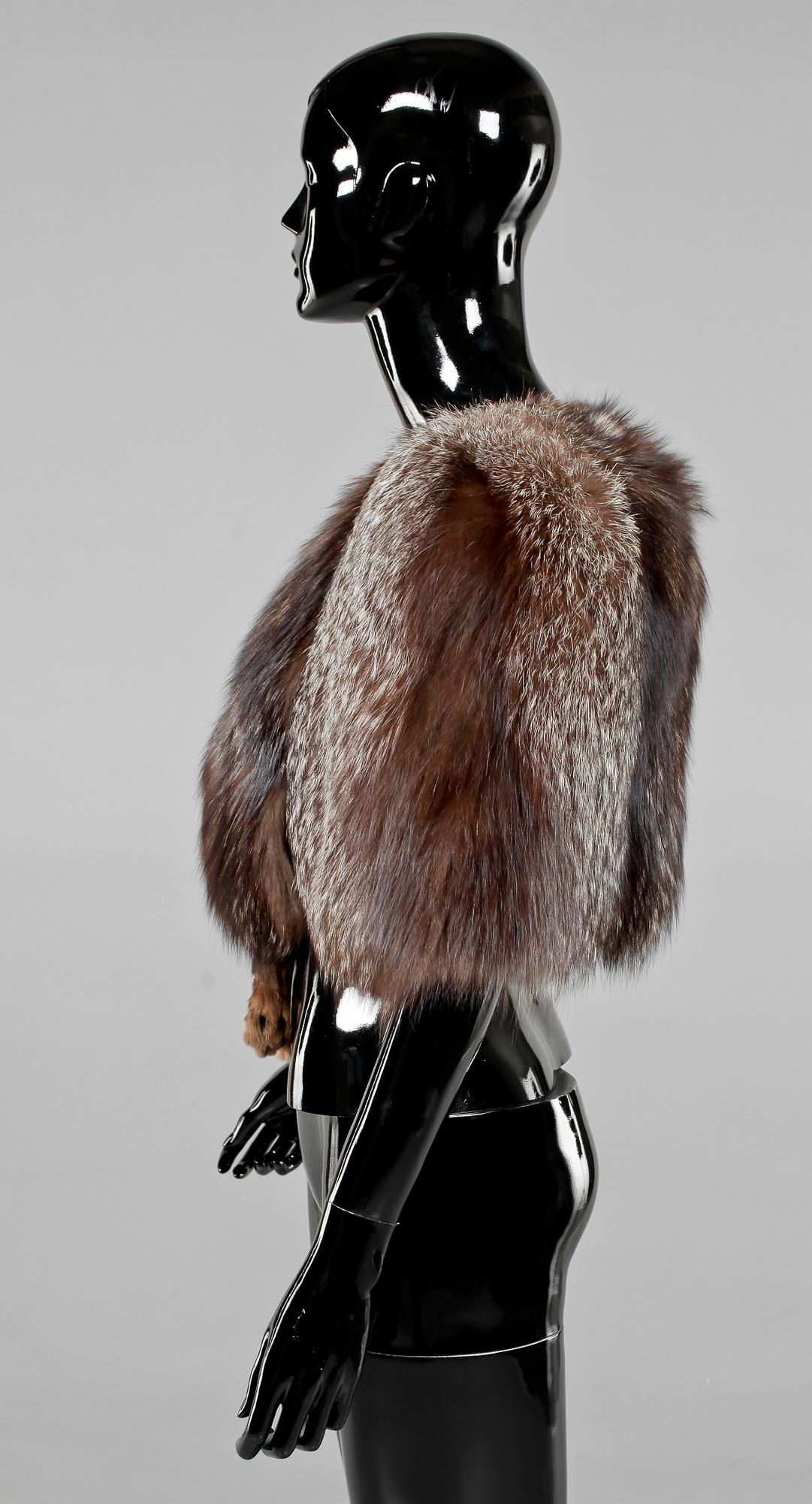 BOLERO, rävpäls, Basel.