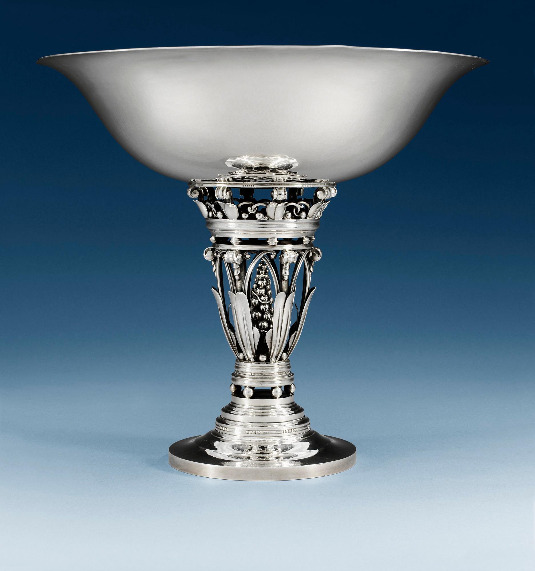 A JOHAN ROHDE sterling centerpiece tazza by Georg Jensen, 1945-77, design nr 250 B.