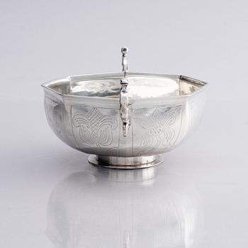 Hans Wiggman, brännvinsskål, silver, Kalmar 1750. Senbarock.