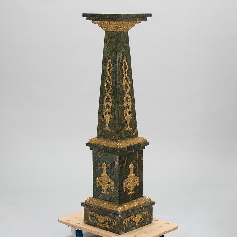 A marble pedestal, second half of the 20th century.