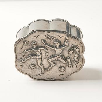 Nils Fougstedt, attributed to, a Swedish Grace pewter box, Herman Bergman konstgjuteri, Stockholm, 1929.