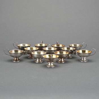 PUNSCHKOPPAR, 12 st, främst K&EC, Göteborg, 1950-tal. Total vikt ca 370 gram.