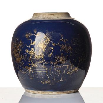 A blue glazed jar, Qing dynasty, 18th century.