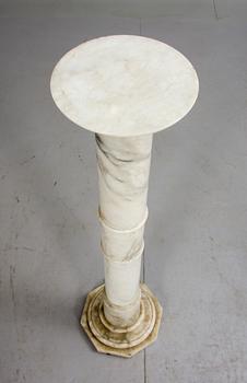 PIEDESTAL, marmor, 1900-tal.