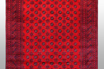 Matto, Afghan, ca 341 x 261 cm.