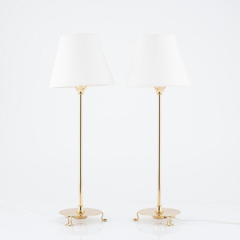 Josef Frank, bordslampor, ett par, modell 2552, Firma Svenskt Tenn.