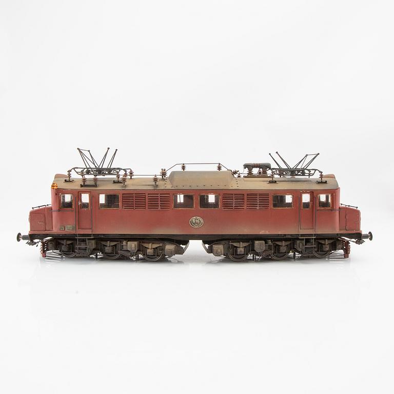 Modellok, Mg 616 Late 20th century.