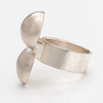 Mari Isopahkala, A sterling silver ring "Winter pearls". Lapponia 2013.