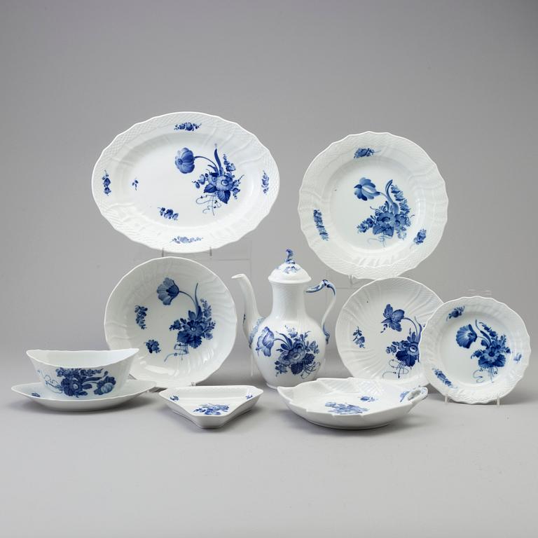 A 47 pcs porcelain service, 'Blå Blomst' Royal Copenhagen', Denmark second half of the 20th century.