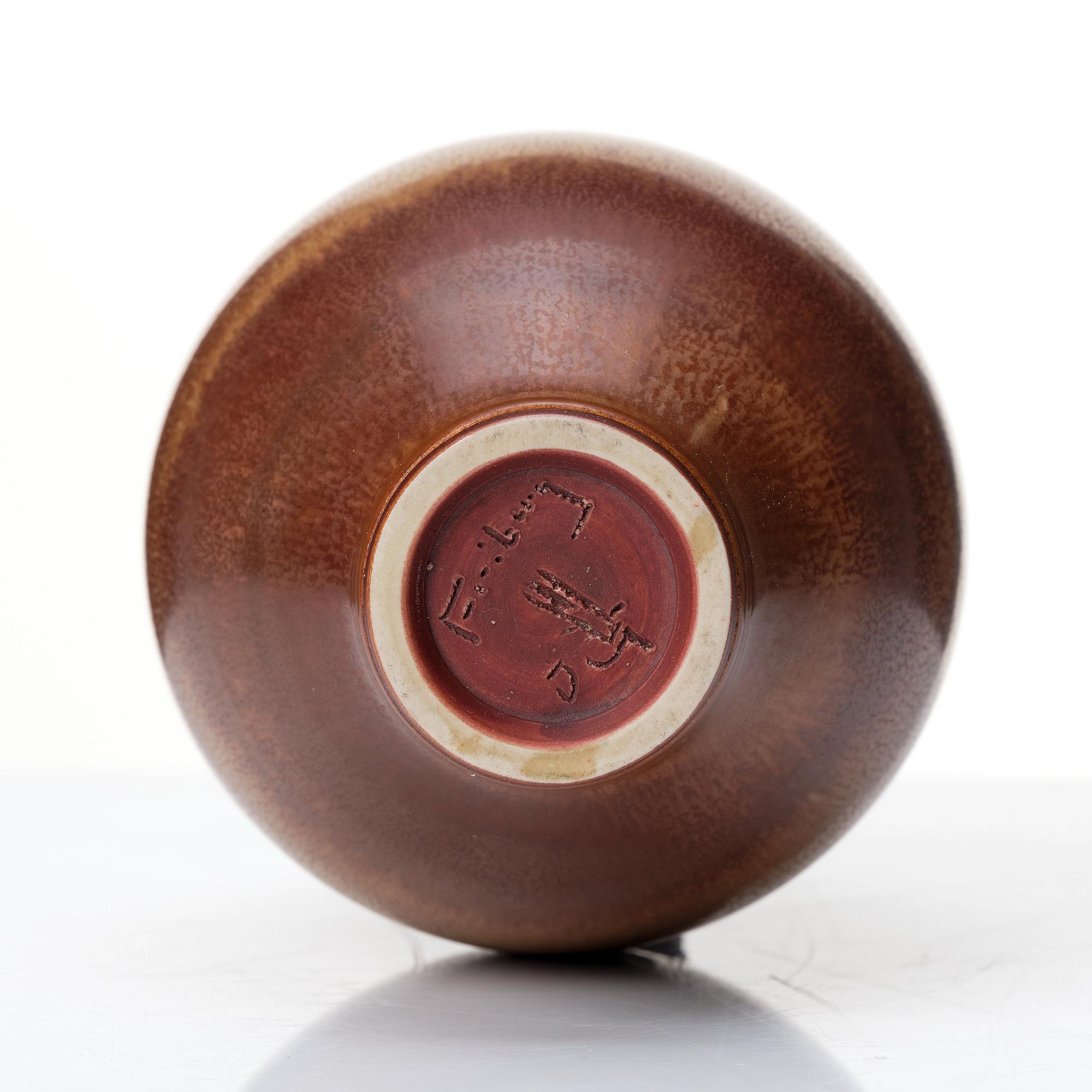Berndt Friberg, a stoneware vase, Gustavsberg studio, Sweden 1968.
